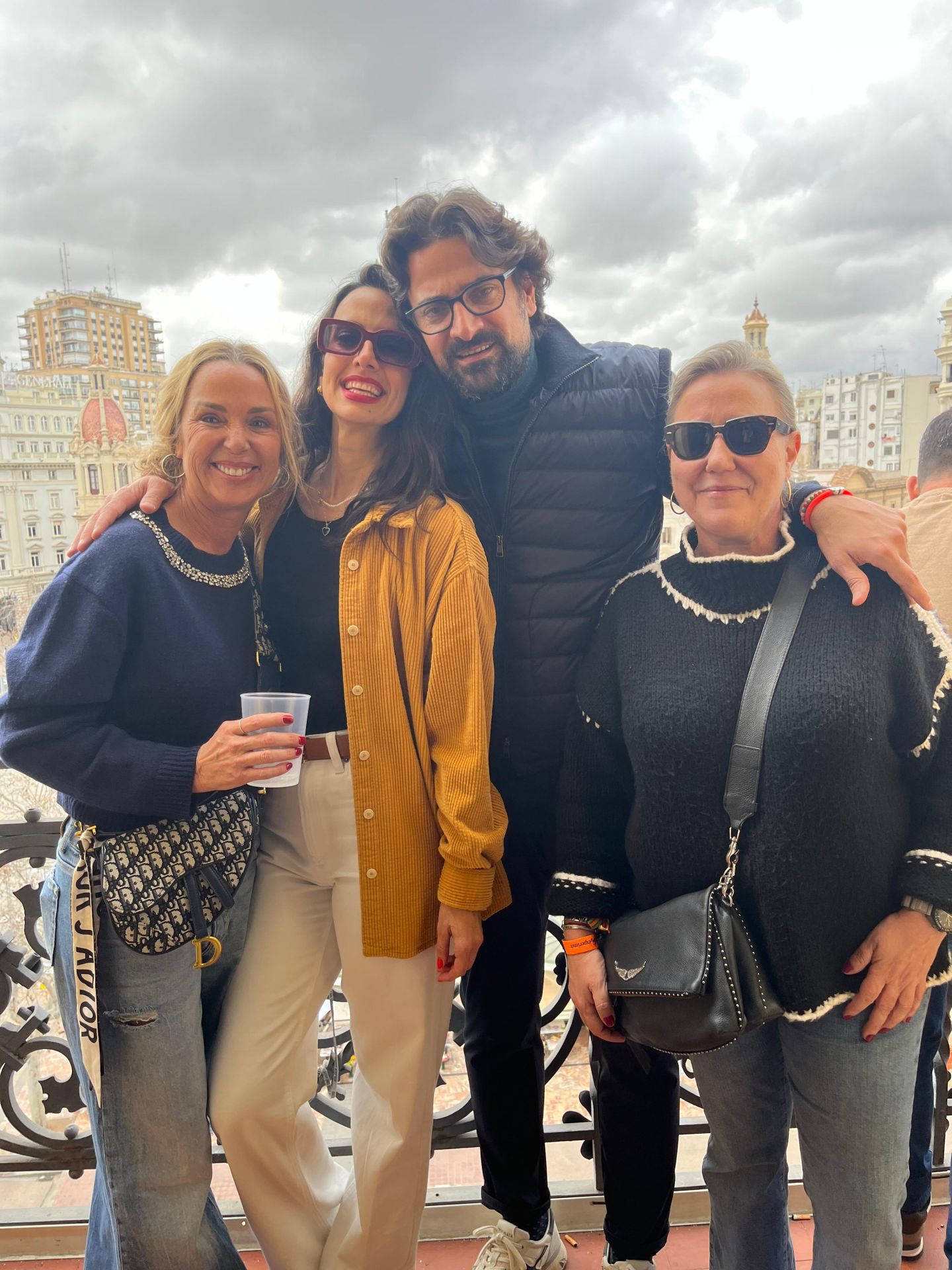 Trinuca Larraz, Sandra y Julio Aparicio y Mónica Morales.