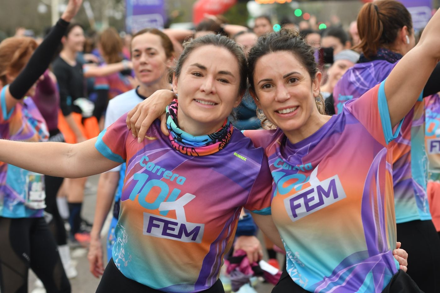 FOTOS | Búscate en la 10K FEM de Valencia