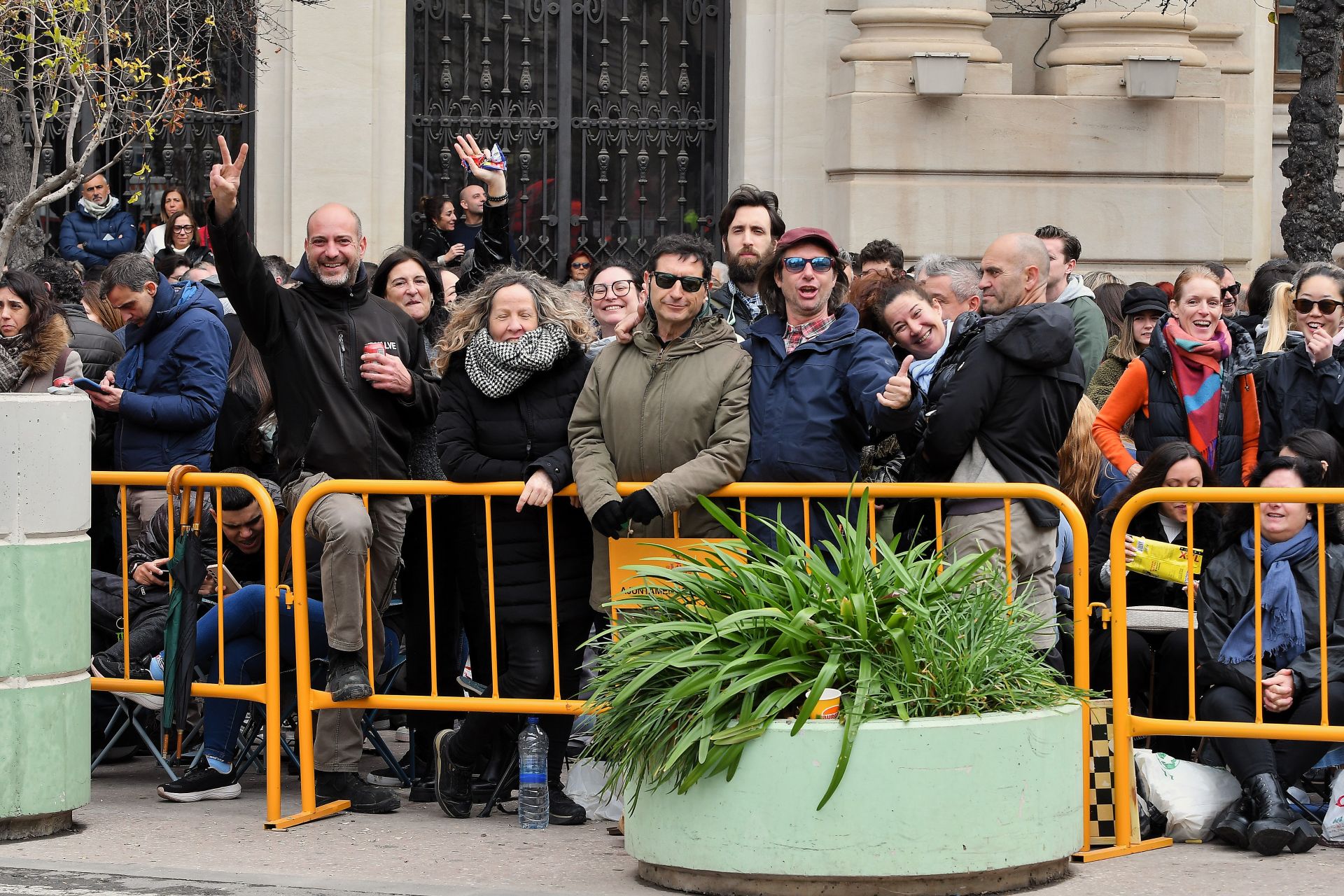 FOTOS | Búscate en la mascletà del domingo 2 de marzo