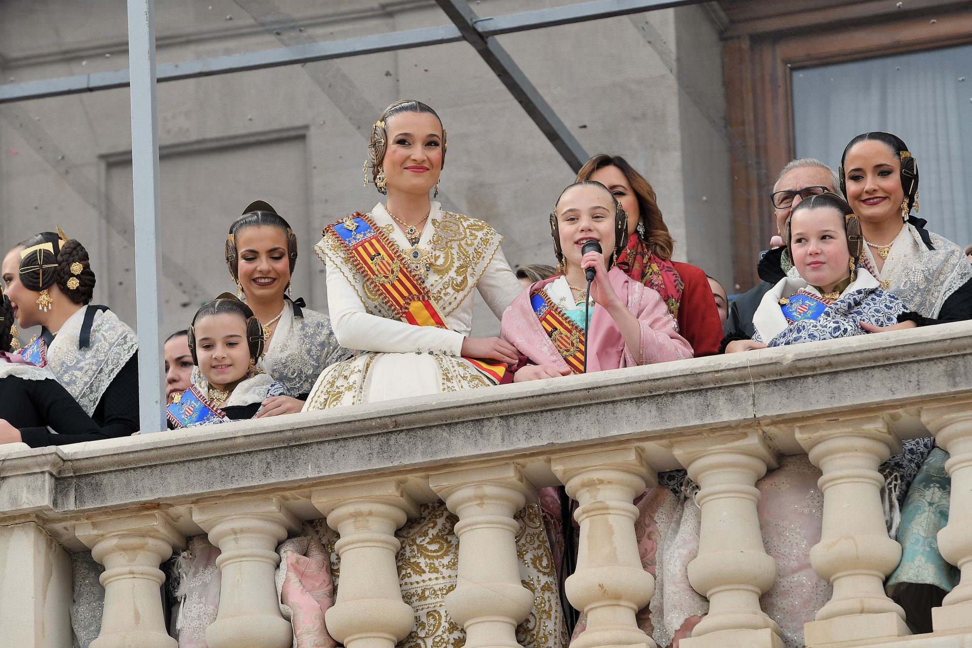 FOTOS | Búscate en la mascletà del domingo 2 de marzo