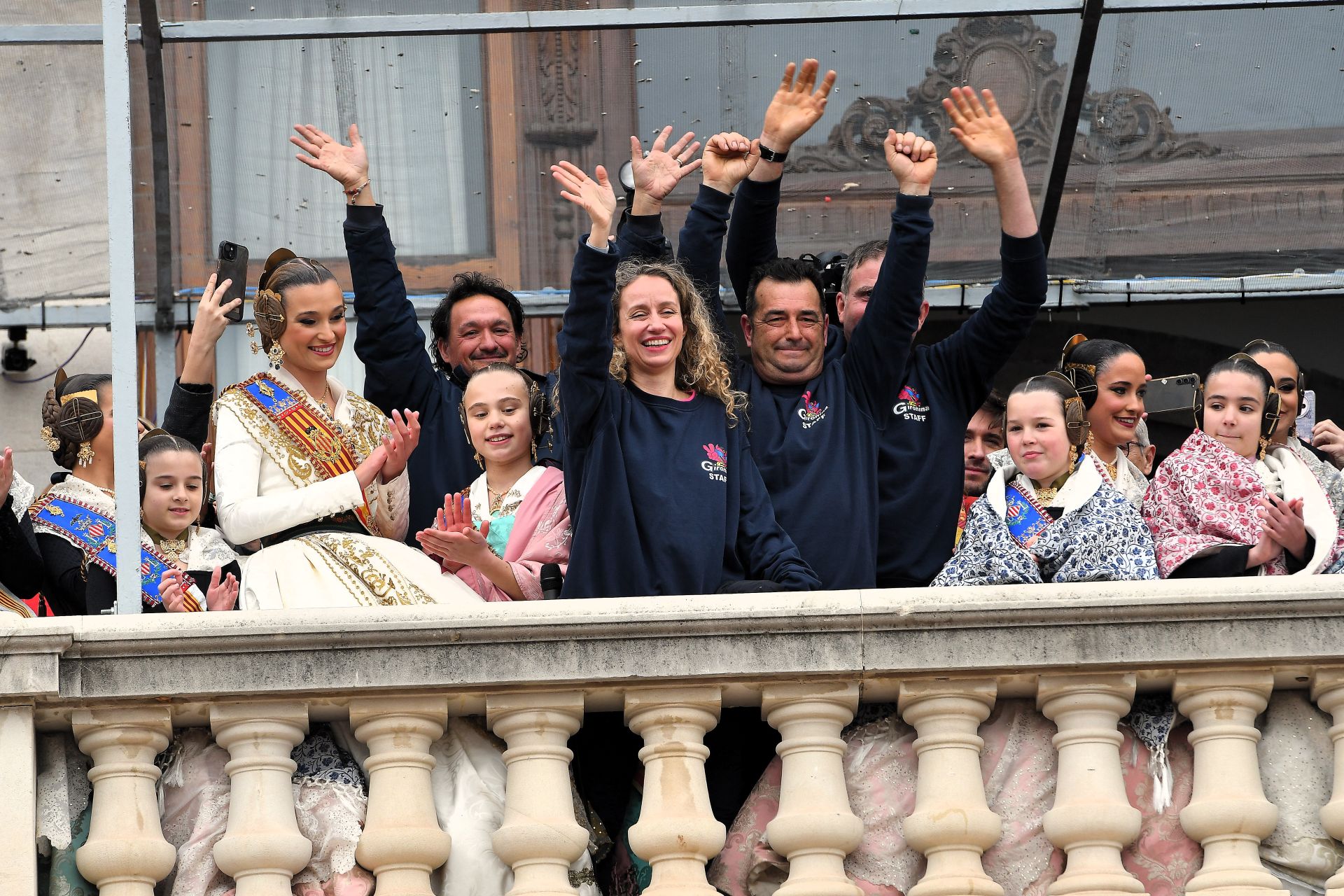 FOTOS | Búscate en la mascletà del domingo 2 de marzo