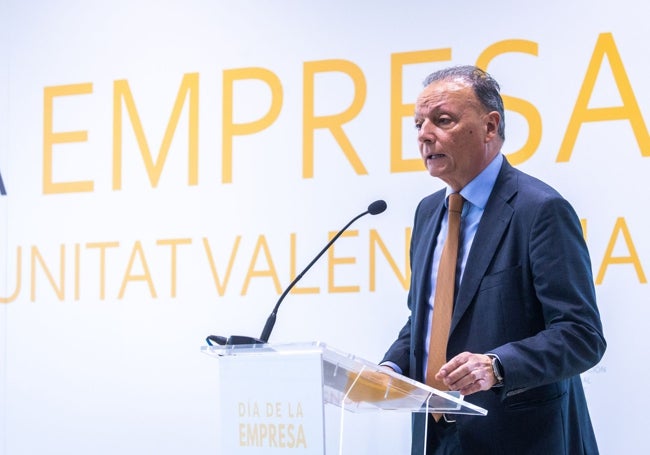 Salvador Navarro, durante la inauguración de la jornada.