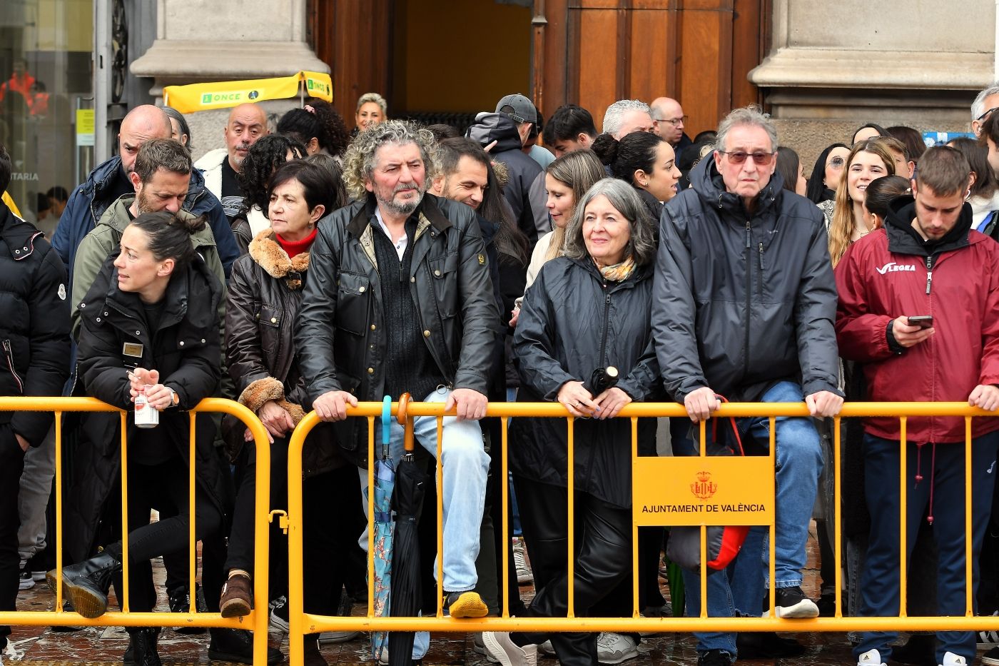 FOTOS | Búscate en la mascletà del lunes 3 de marzo