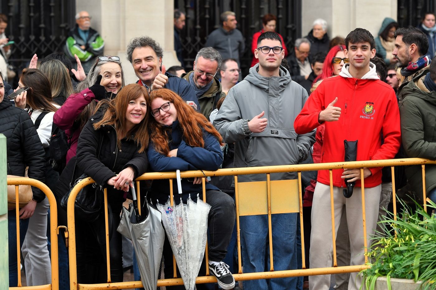 FOTOS | Búscate en la mascletà del lunes 3 de marzo