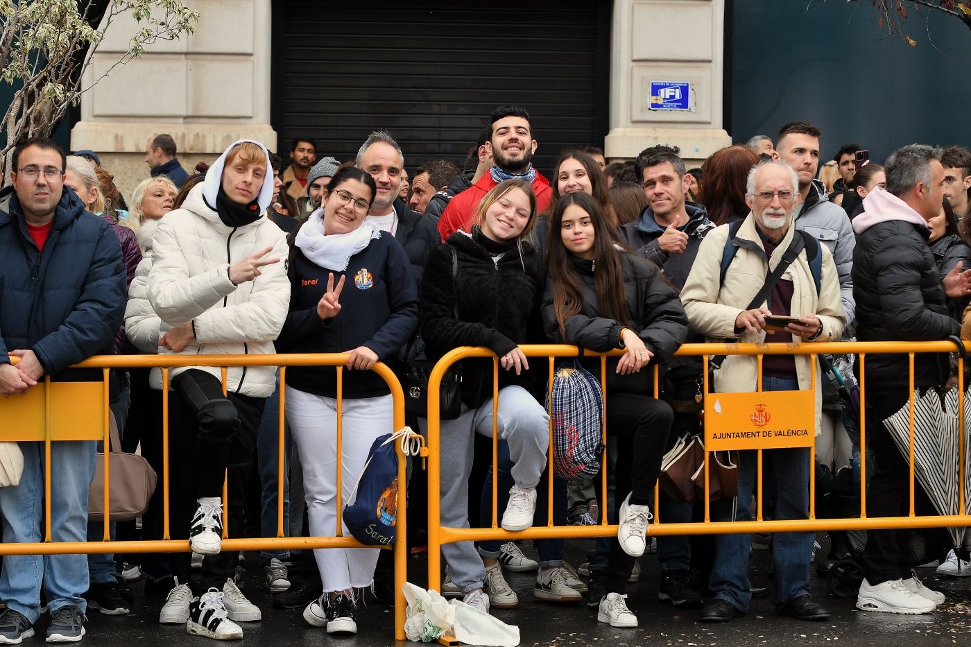 FOTOS | Búscate en la mascletà del lunes 3 de marzo