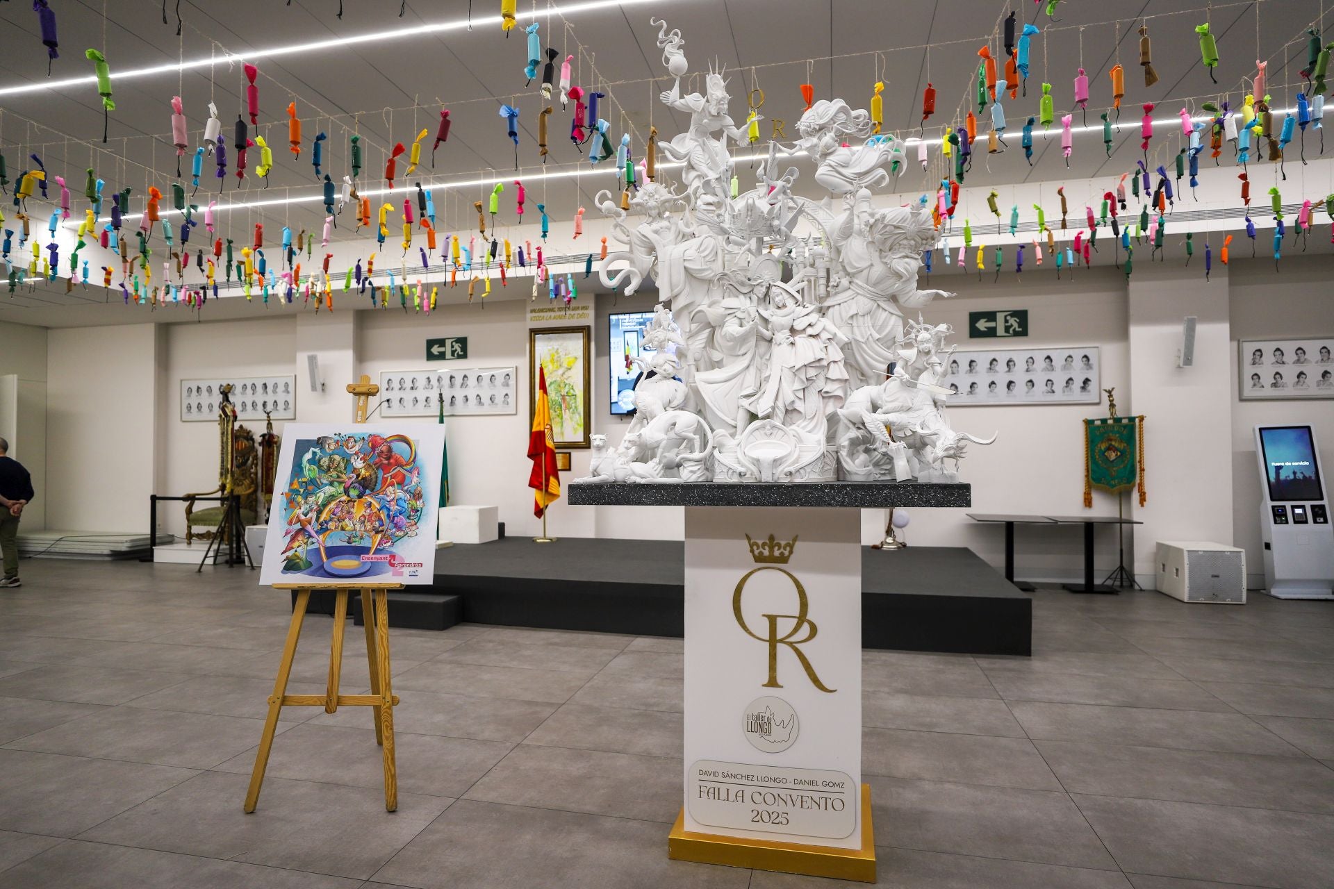 La Falla Convento muestra las maquetas de sus fallas