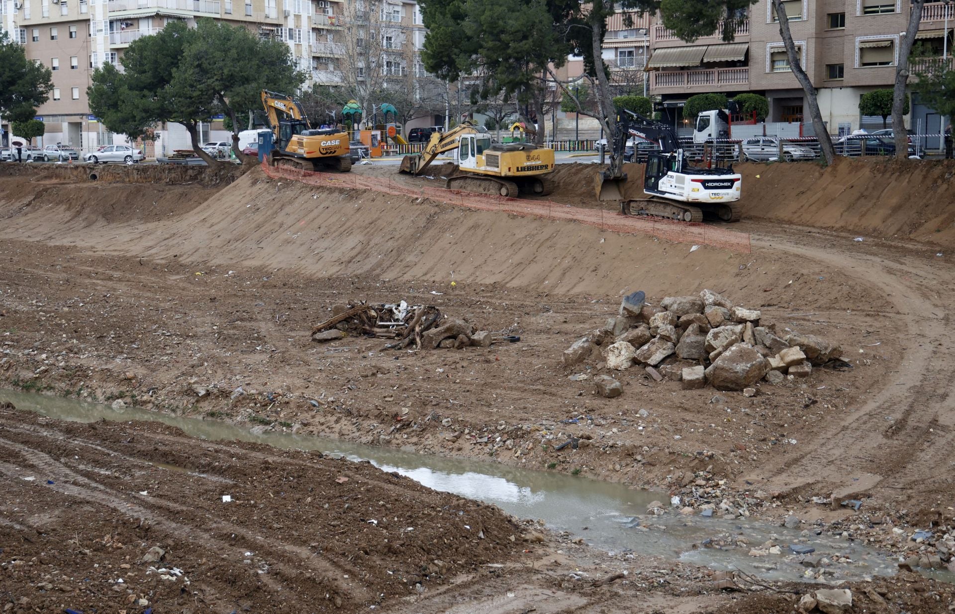 La alerta por el temporal paraliza las obras de reconstrucción en Paiporta