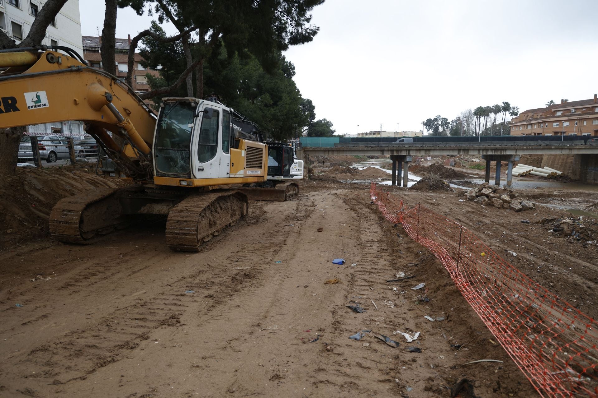 La alerta por el temporal paraliza las obras de reconstrucción en Paiporta