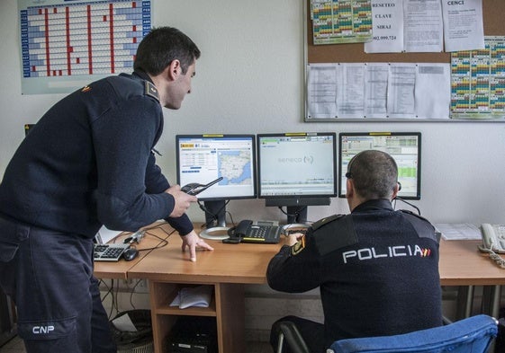 Agentes de la Policía Nacional en una imagen de archivo