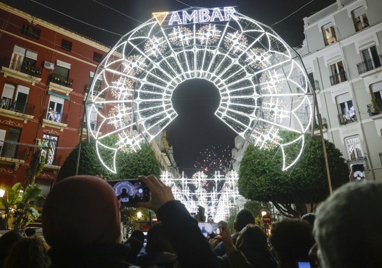 Luces de la falla Sueca-Literato Azorín.