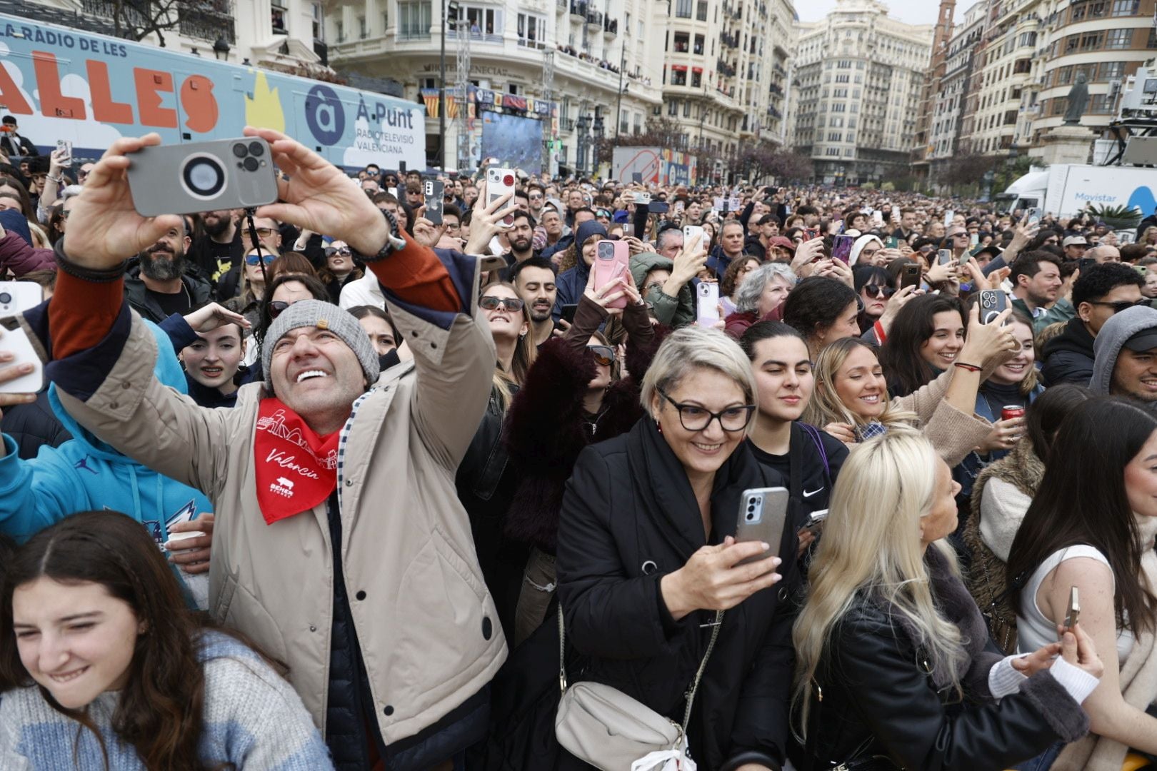 La mascletà de Reyes Martí de las Fallas 2025, en imágenes