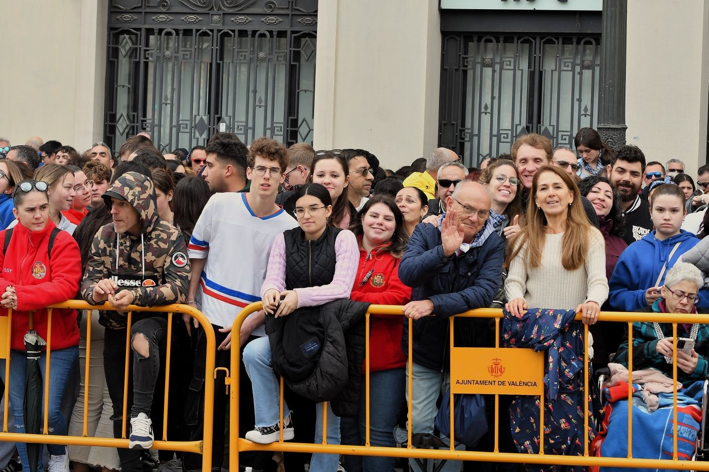 Búscate en la mascletà del sábado 8M