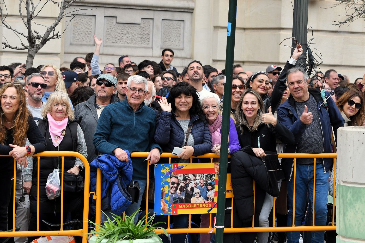 Búscate en la mascletà del sábado 8M