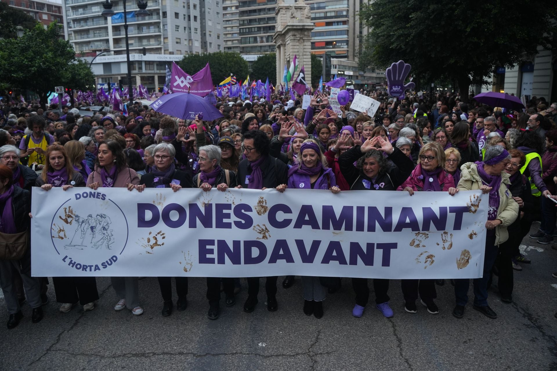 Las imágenes de la manifestación del 8M en Valencia