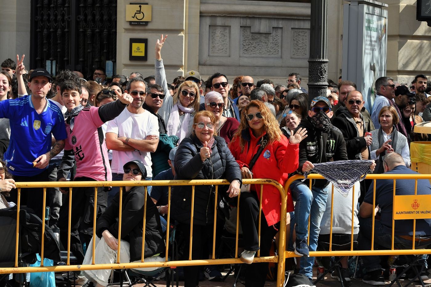 Búscate en la mascletà de este domingo 9 de marzo