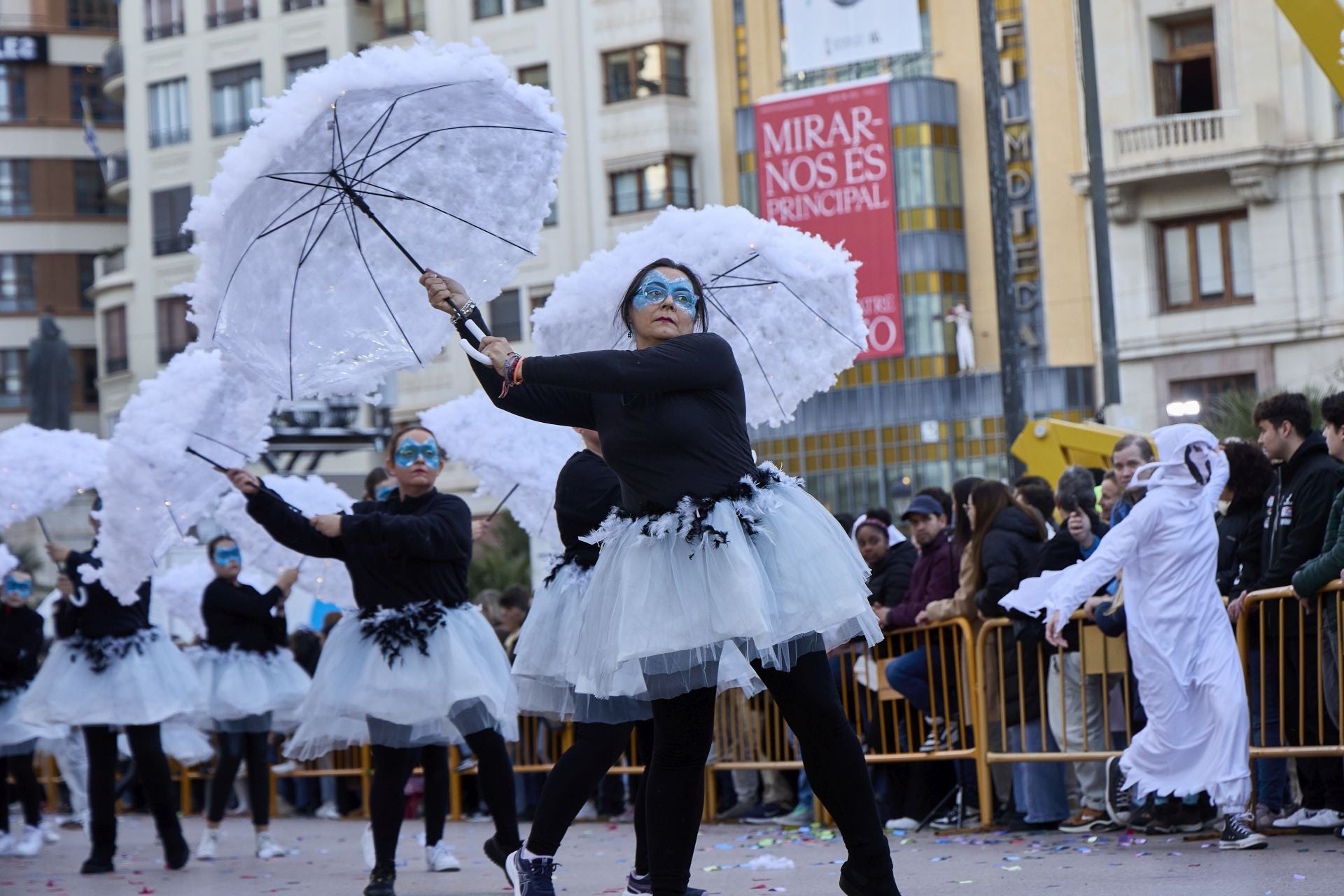 La Cabalgata del Ninot 2025, en imágenes