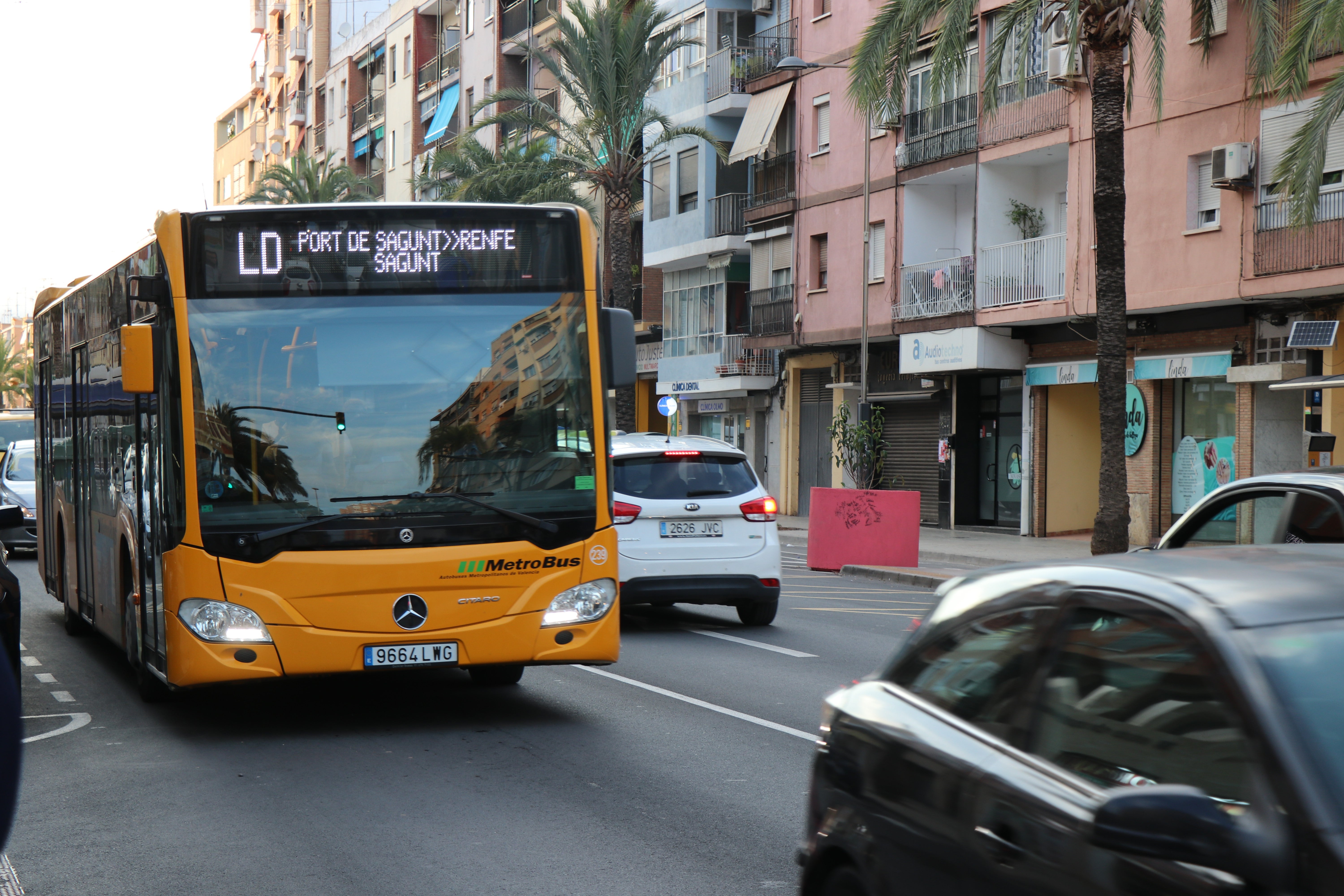 Un autobús urbano de Sagunto.