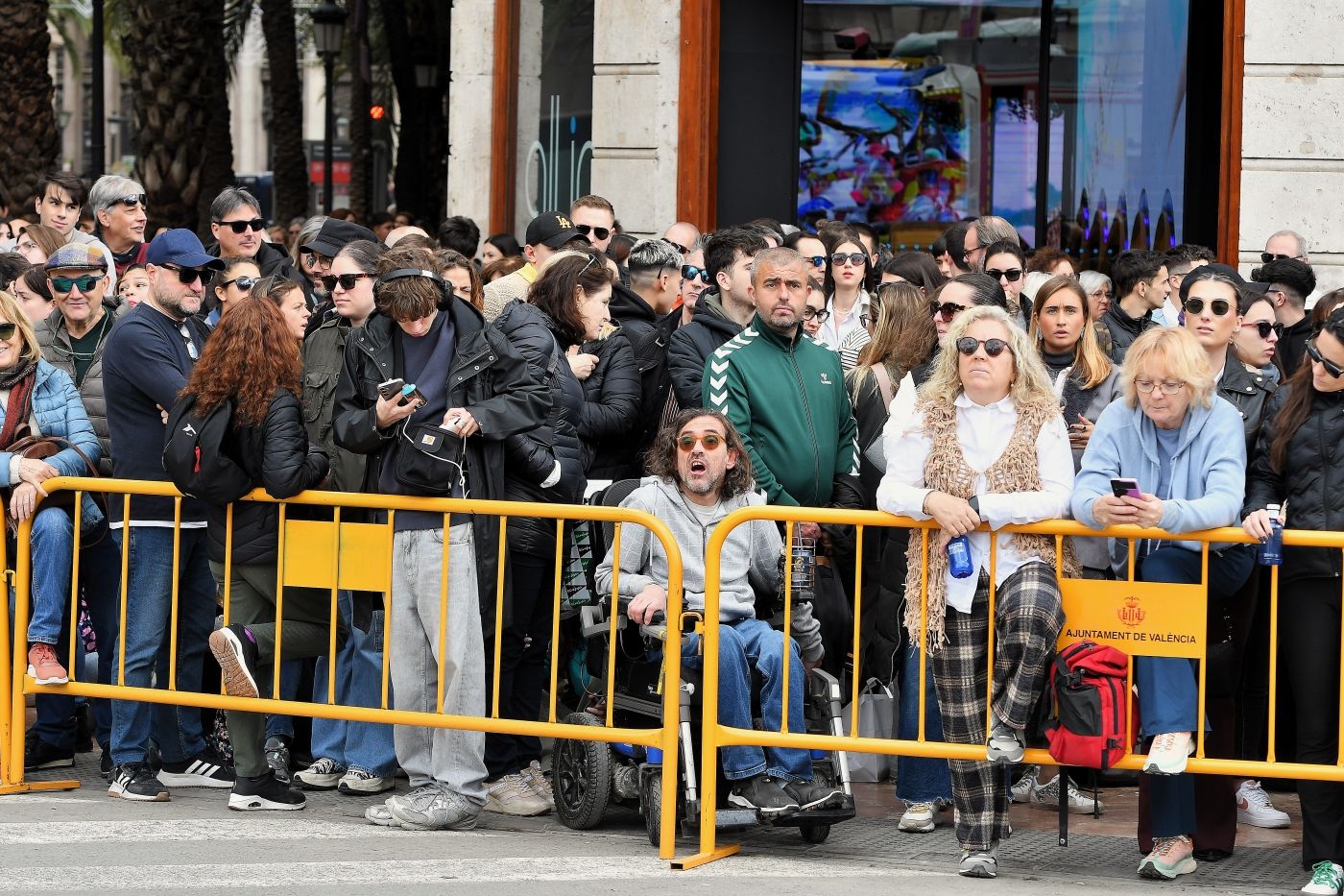 Búscate en la mascletà del lunes 10 de marzo