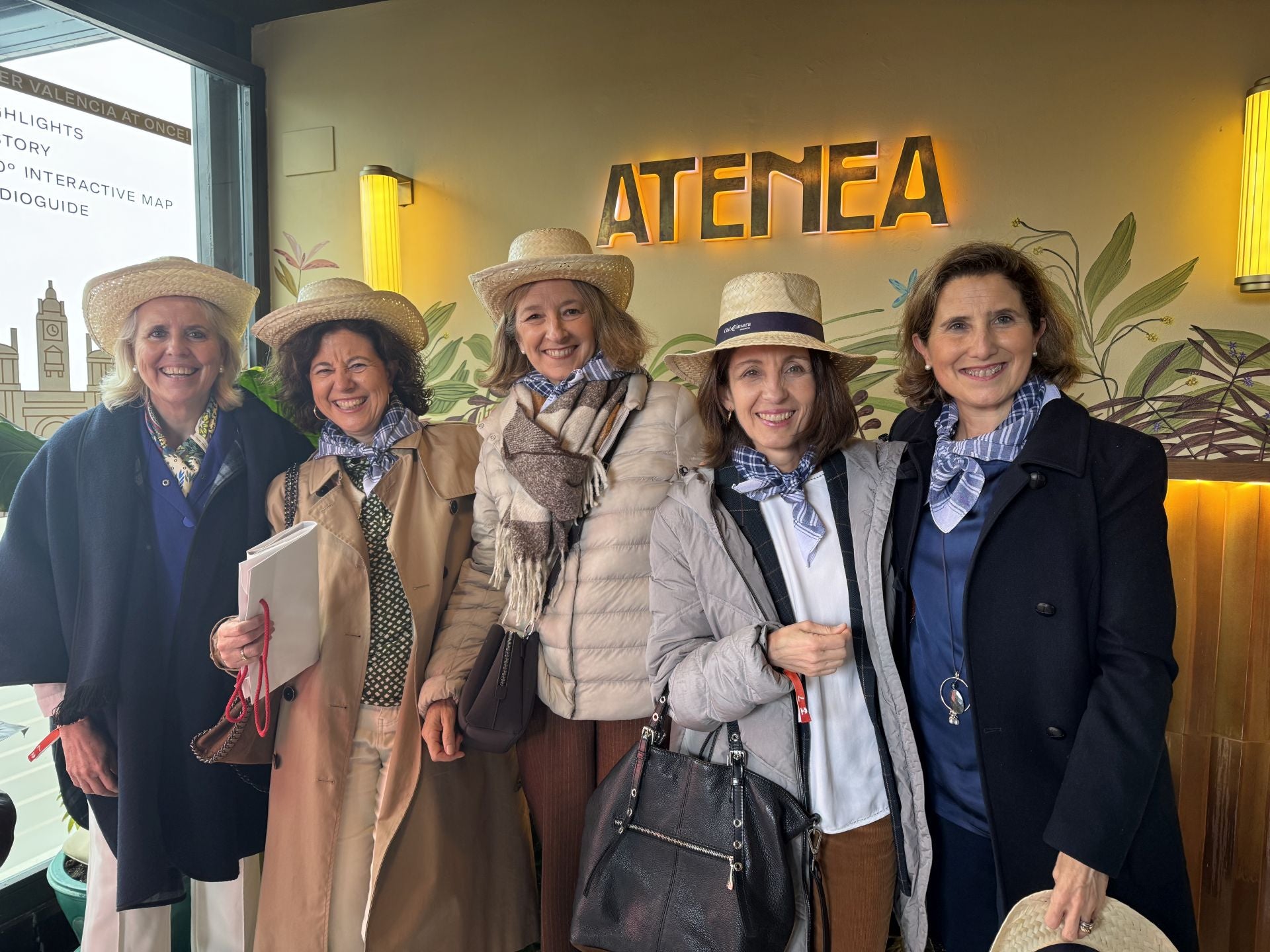 Isabel Galbis, Isabel Perez, Cristina López-Picazo, Carmen Morte y Rosana Albelda. 