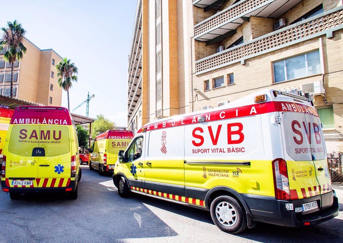 Ambulancias del SAMU y SVB, en una imagen de archivo.