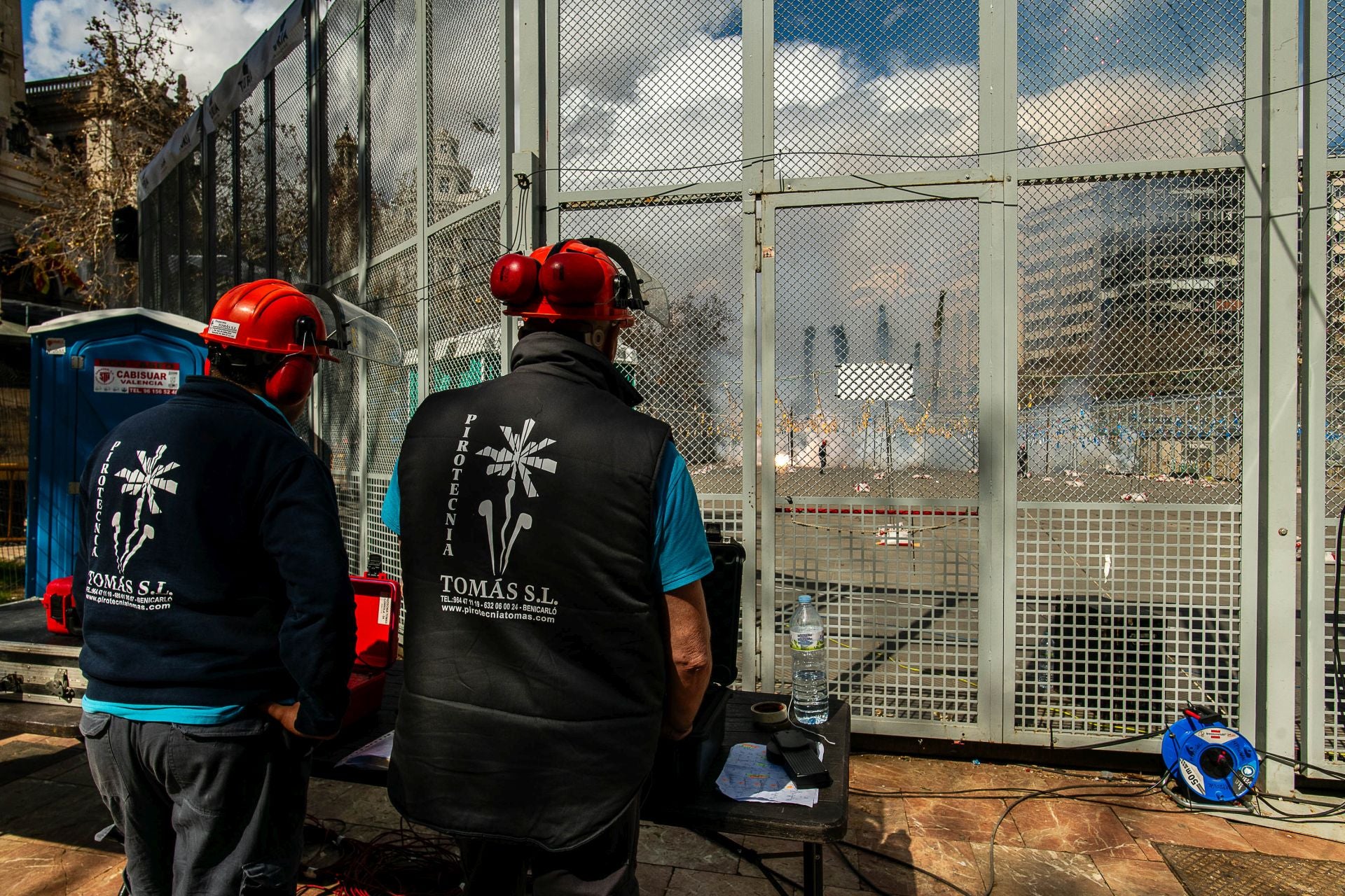 FOTOS | Así ha sido la mascletà del martes 11 de marzo