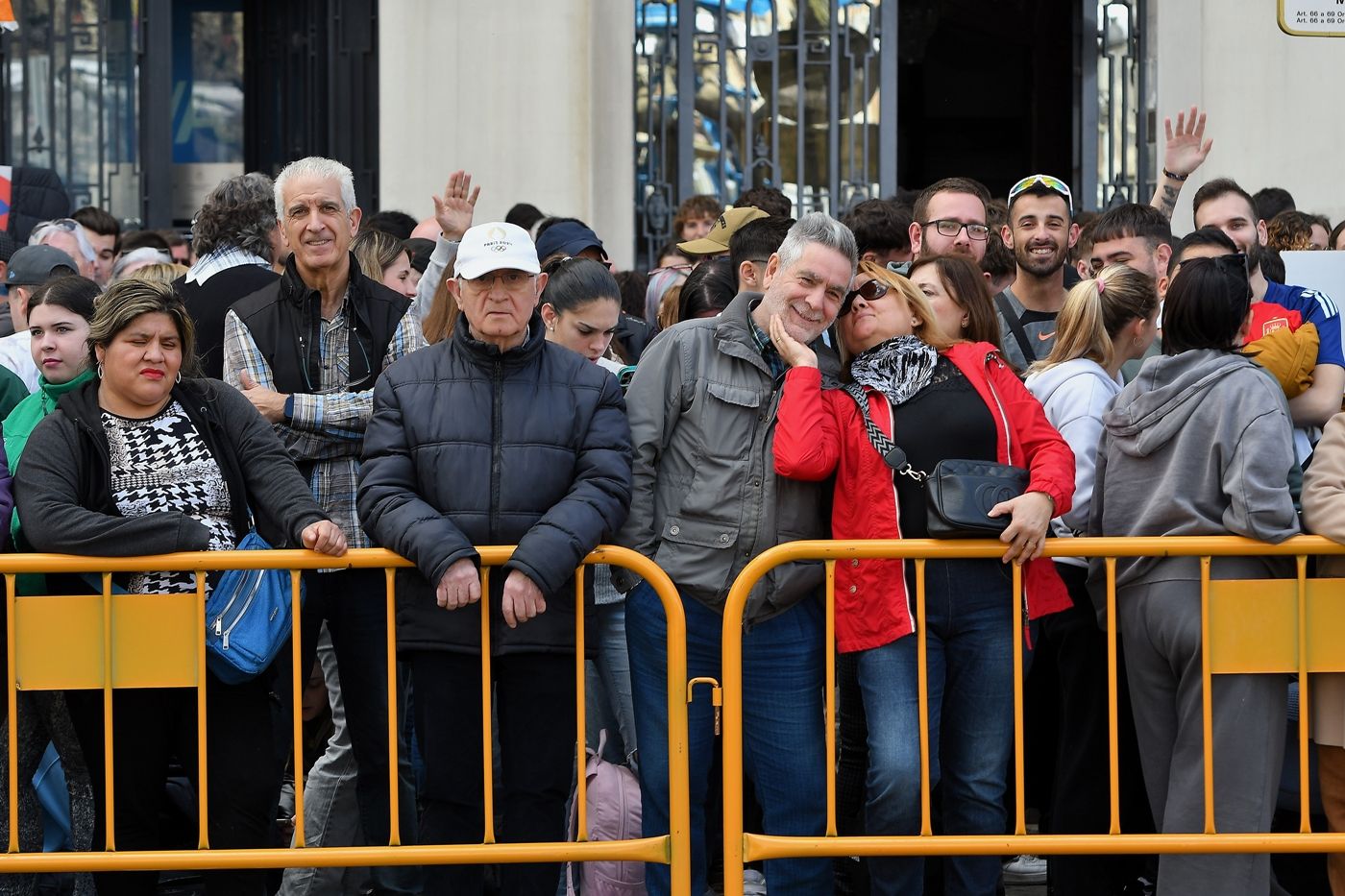 FOTOS | Búscate en la mascletà del martes 11 de marzo