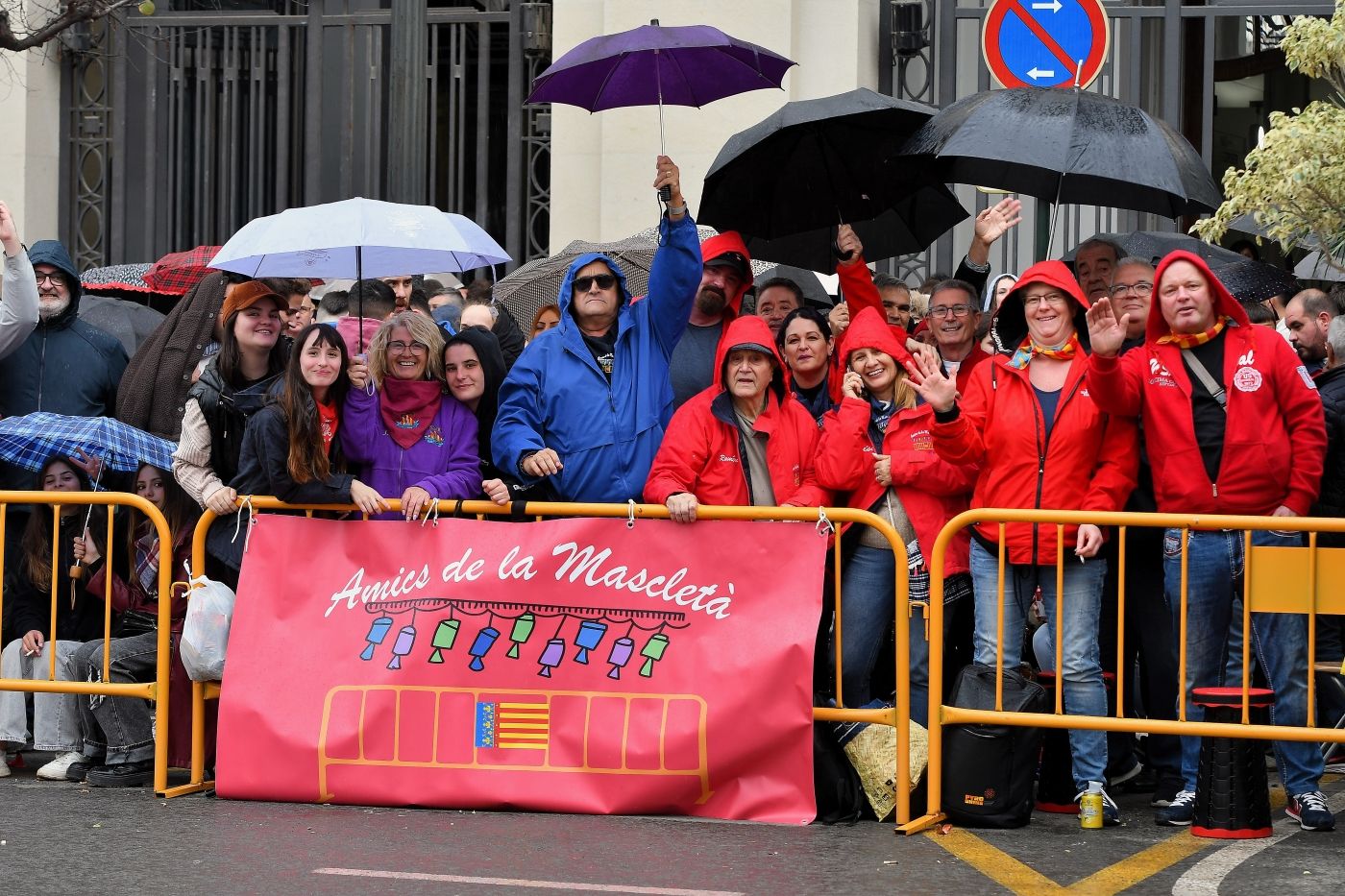 Búscate en la mascletà de este jueves, 13 de marzo, de Pirotecnia Tamarit