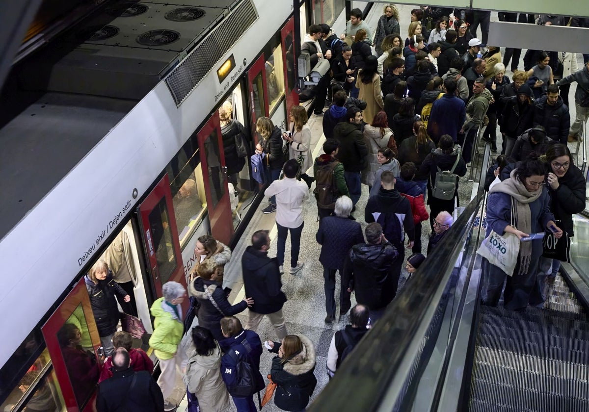 Estación de Metrovalencia este viernes.