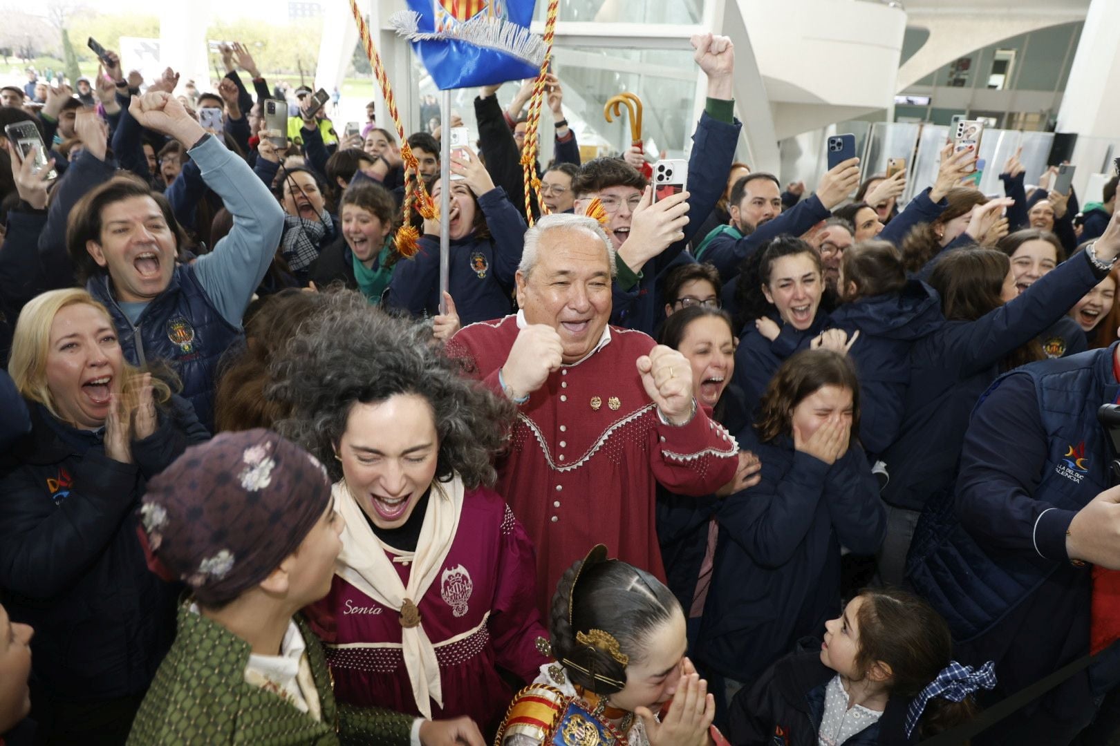 FOTOS | Duque de Gaeta gana el ninot indultat infantil