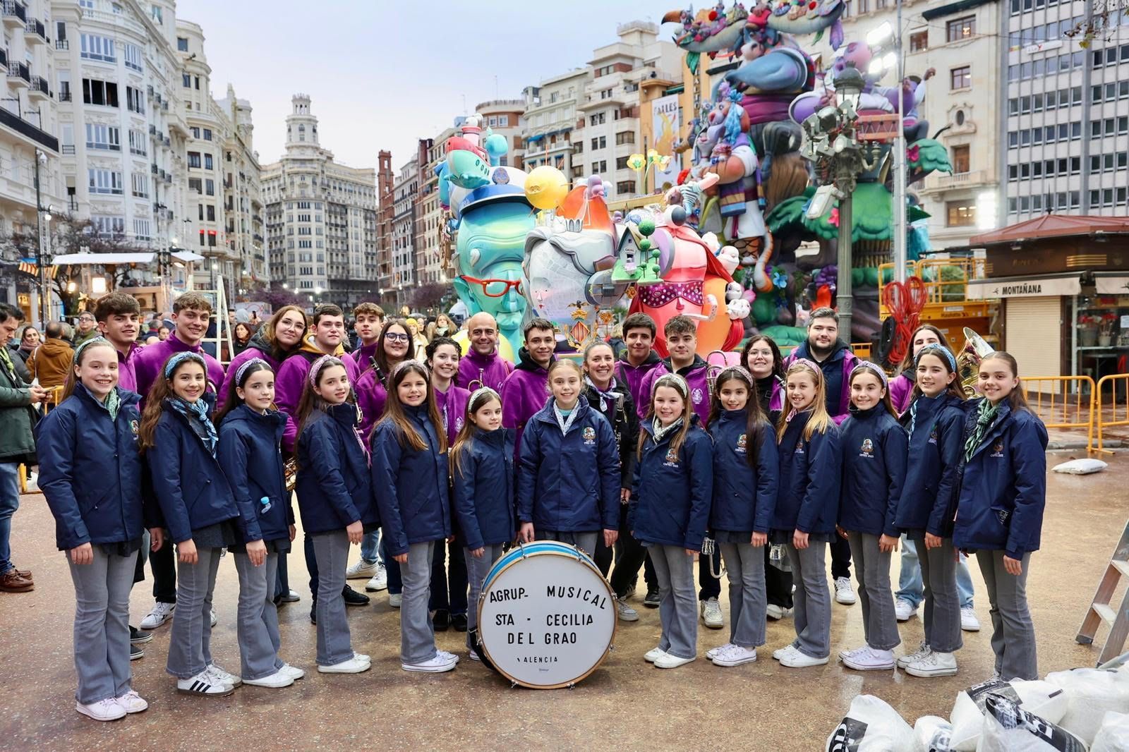 FOTOS | Plantà de la falla infantil municipal 2025