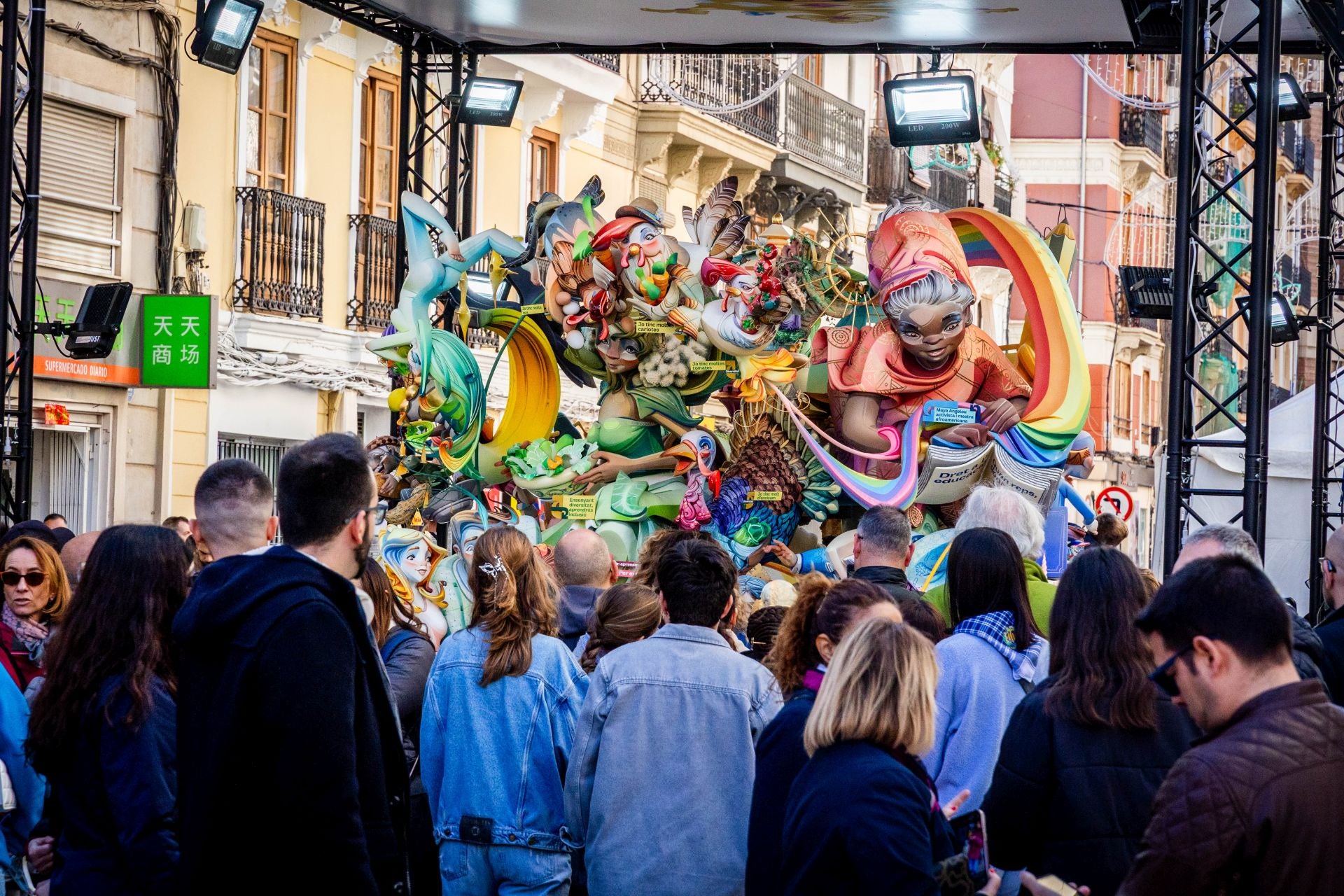 Así es la falla Infantil de Convento Jerusalén