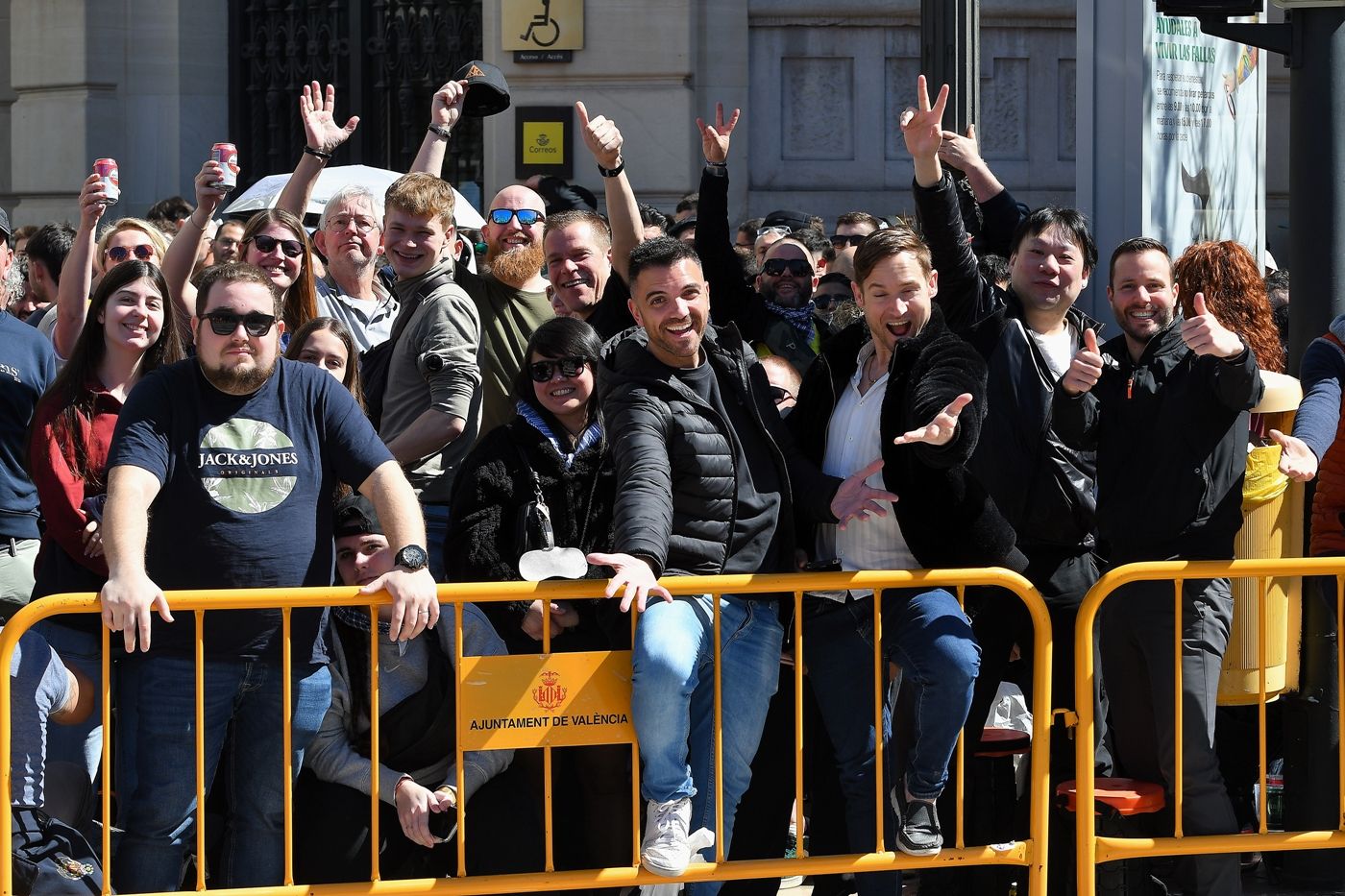 Búscate en la mascletà de este sábado 15 de marzo