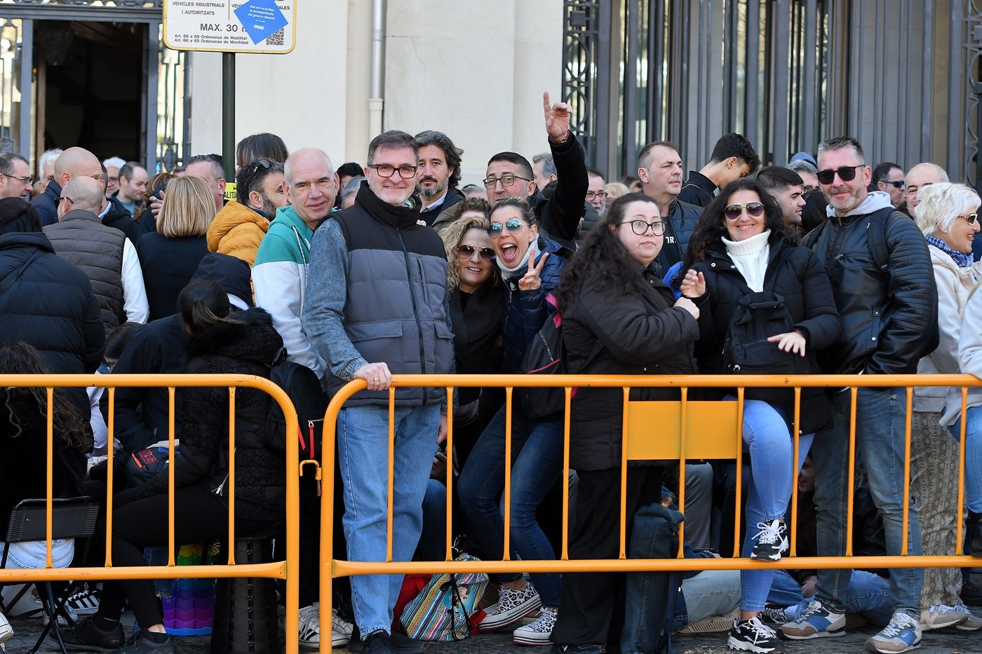 Búscate en la mascletà de este sábado 15 de marzo