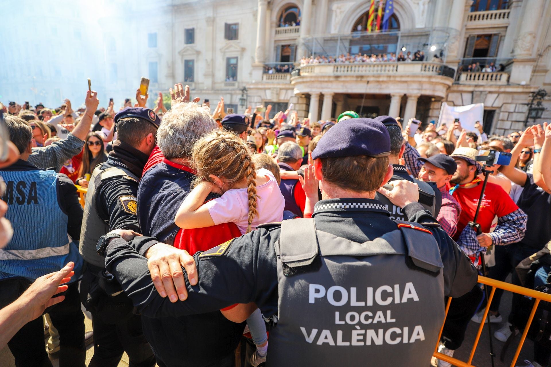 FOTOS | Así ha sido la mascletà del sábado 15 de marzo de 2025