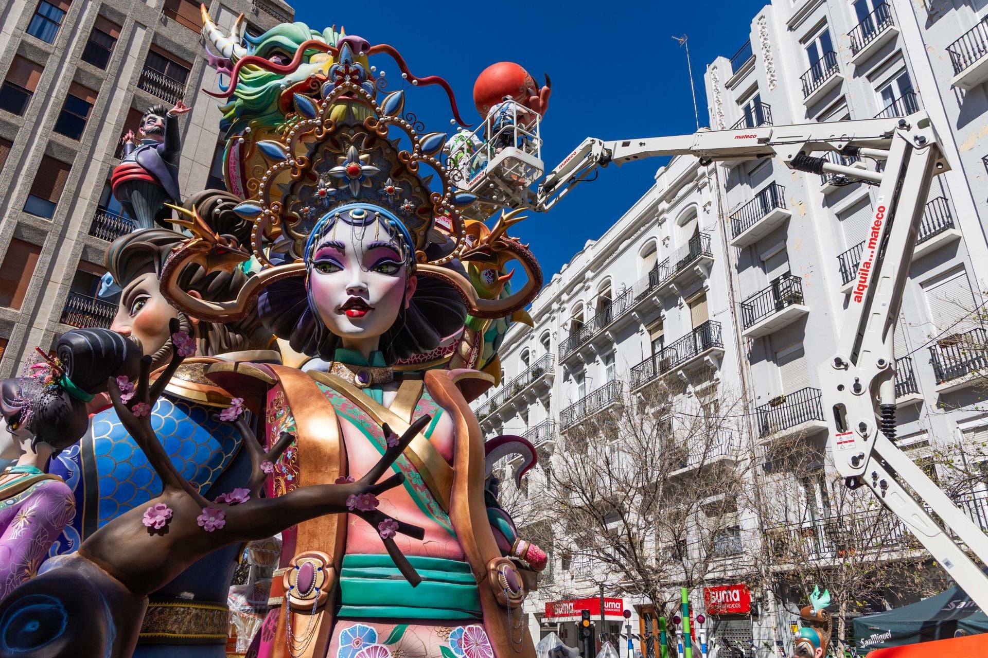 Falla Reino de Valencia-Duque de Calabria. Carrer del Duque de Calabria, 6, 46005 Valencia.