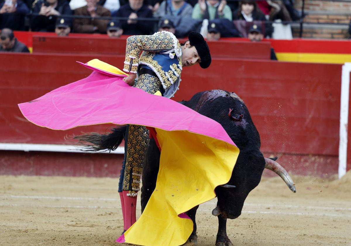 Segunda corrida de la Feria de Fallas 2025.