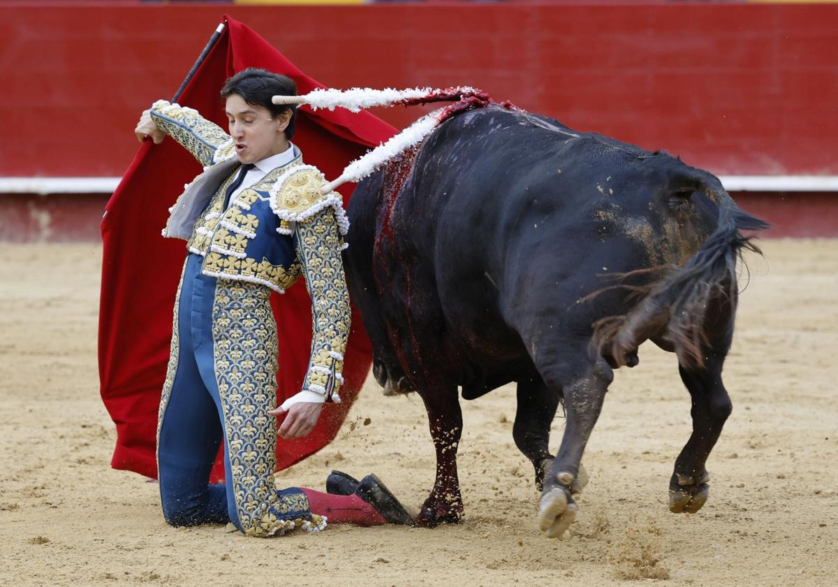 FOTOS | Así ha sido la segunda corrida de la Feria de Fallas 2025: Roca Rey, Talavante y Alejandro Chicharro