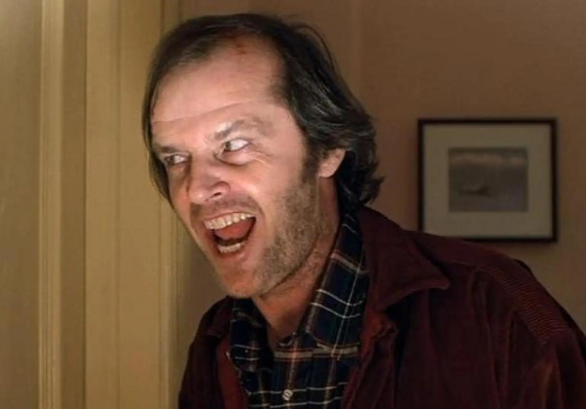 Qué películas ver hoy sábado en televisión: Del clásico de terror de Jack Nicholson a la acción con Daniel Craig