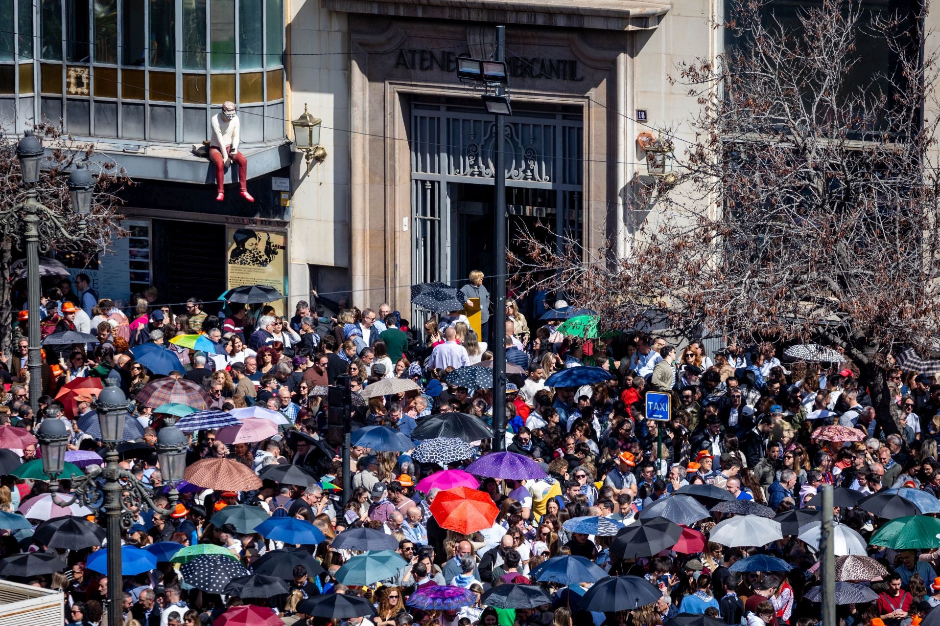 FOTOS | Así ha sido la mascletà del domingo 16 de marzo de 2025