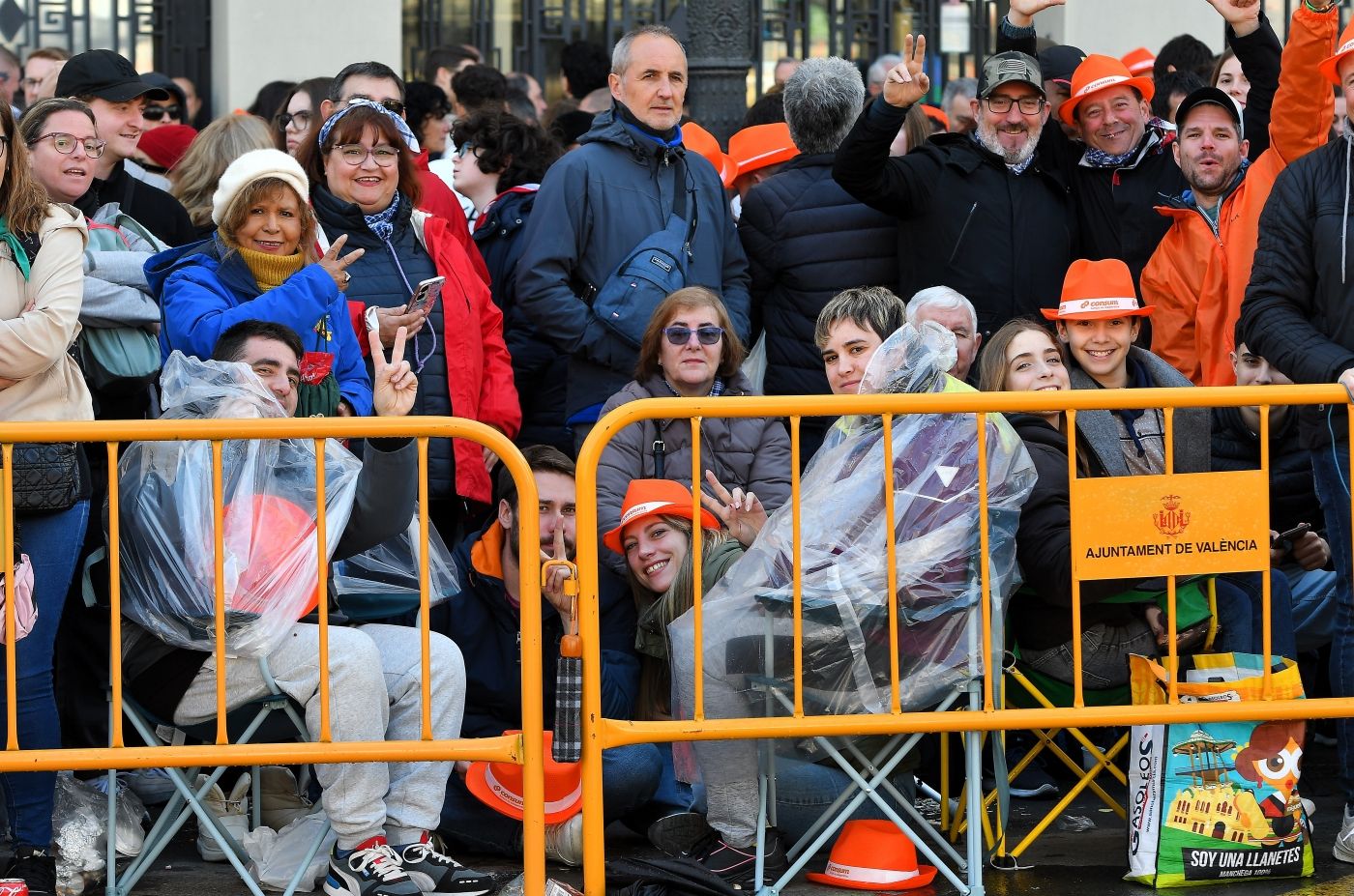 Búscate en la mascletà de este domingo 16 de marzo