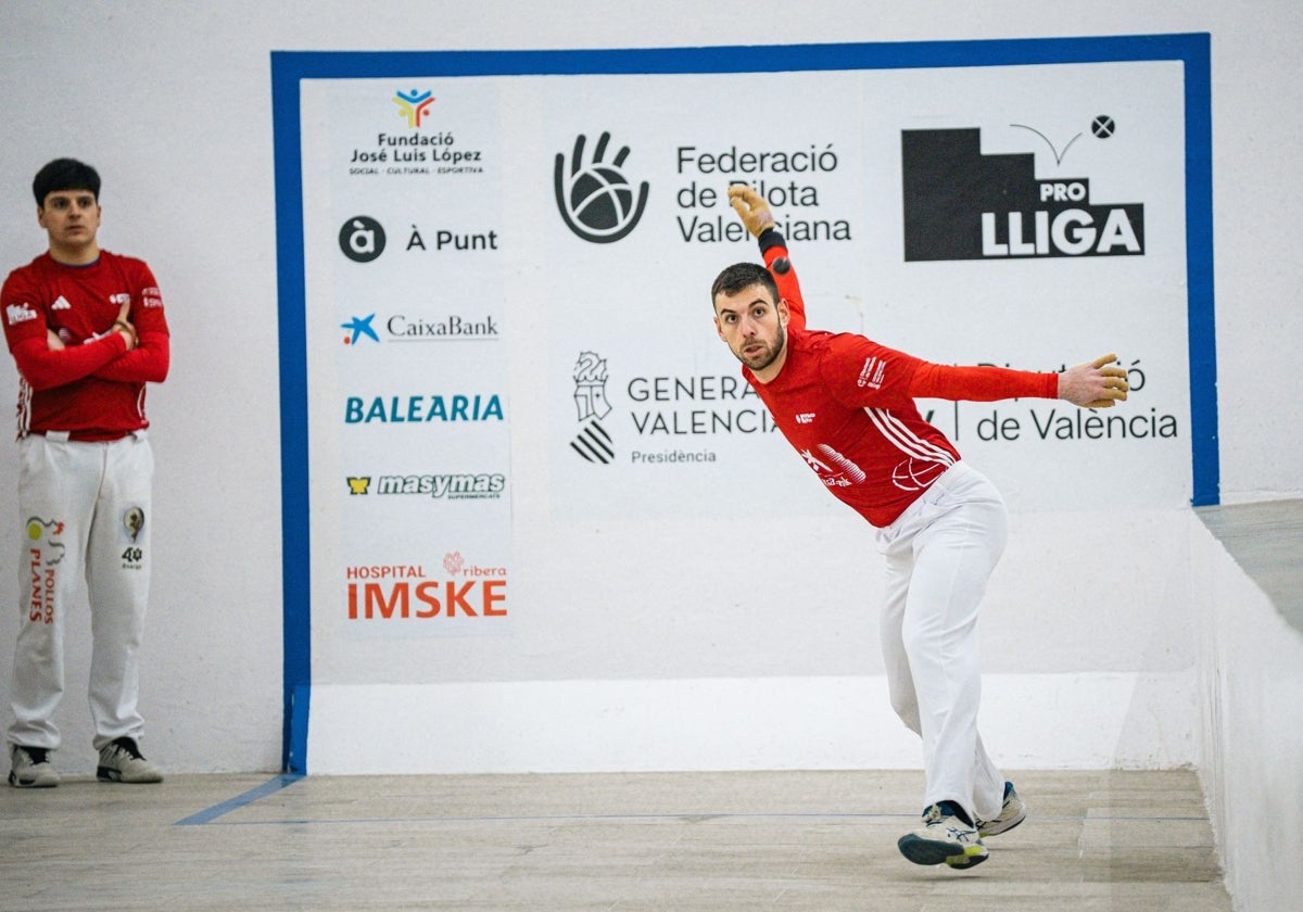 De la Vega, durante una partida de esta Lliga de escala i corda.