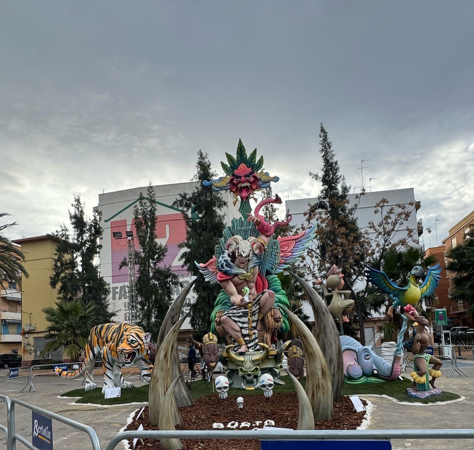 Falla Cristóbal Sorní de Burjassot.