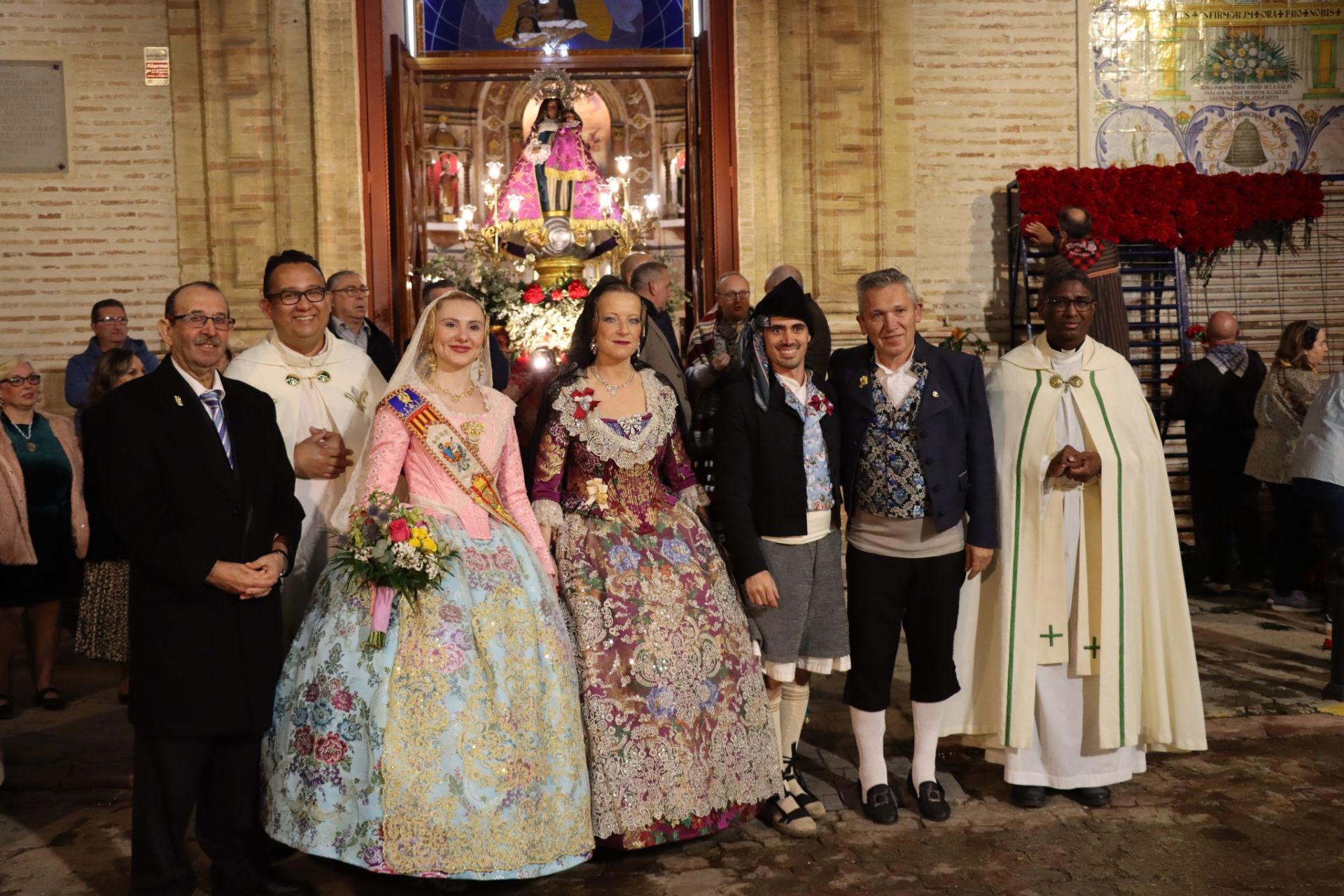 Comisión participante en la Ofrenda de este domingo.