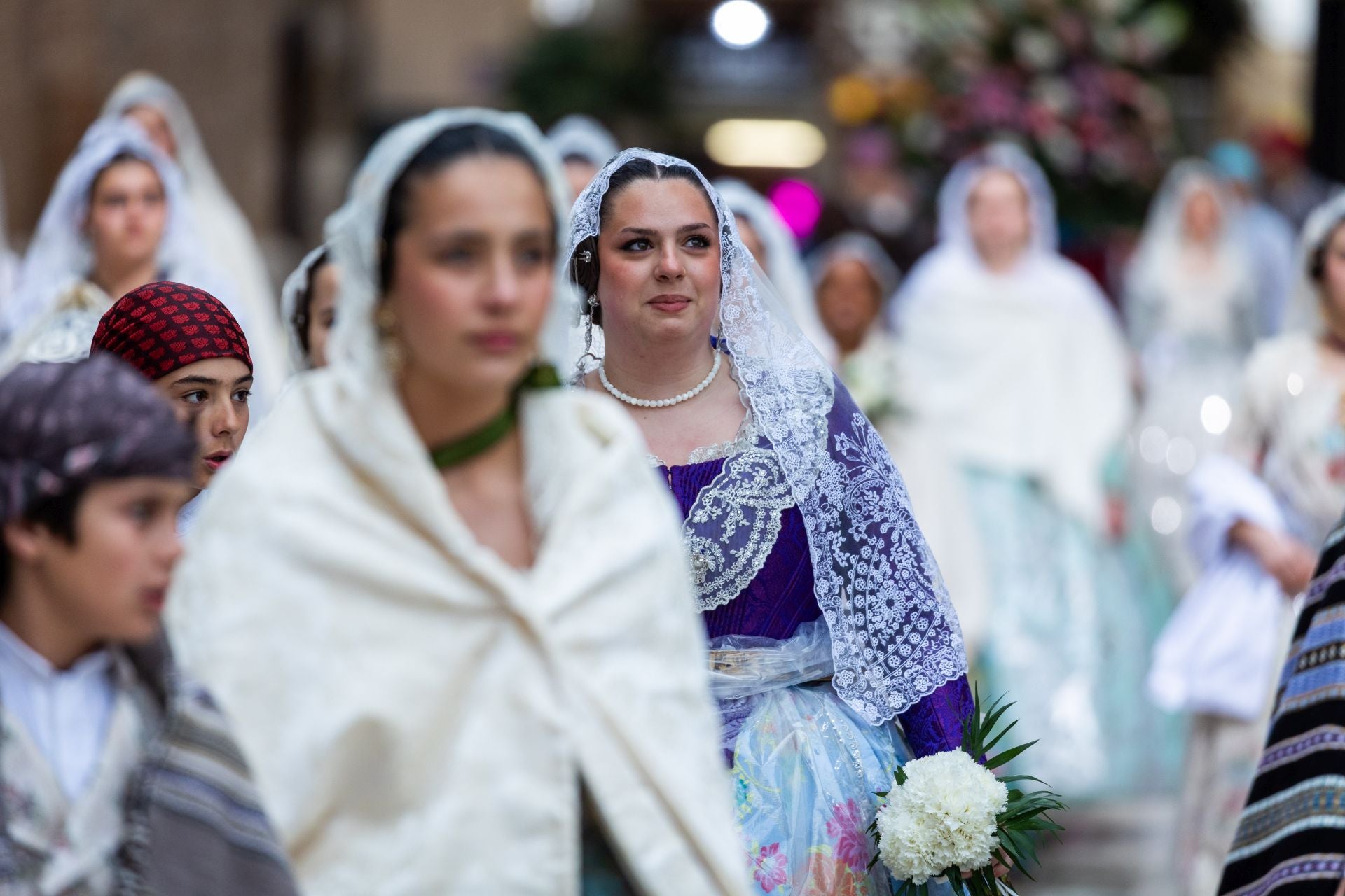 FOTOS | Segundo día de Ofrenda de las Fallas 2025