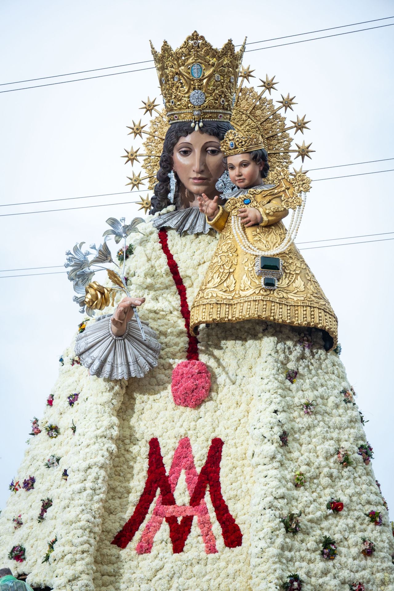 FOTOS | Segundo día de Ofrenda de las Fallas 2025