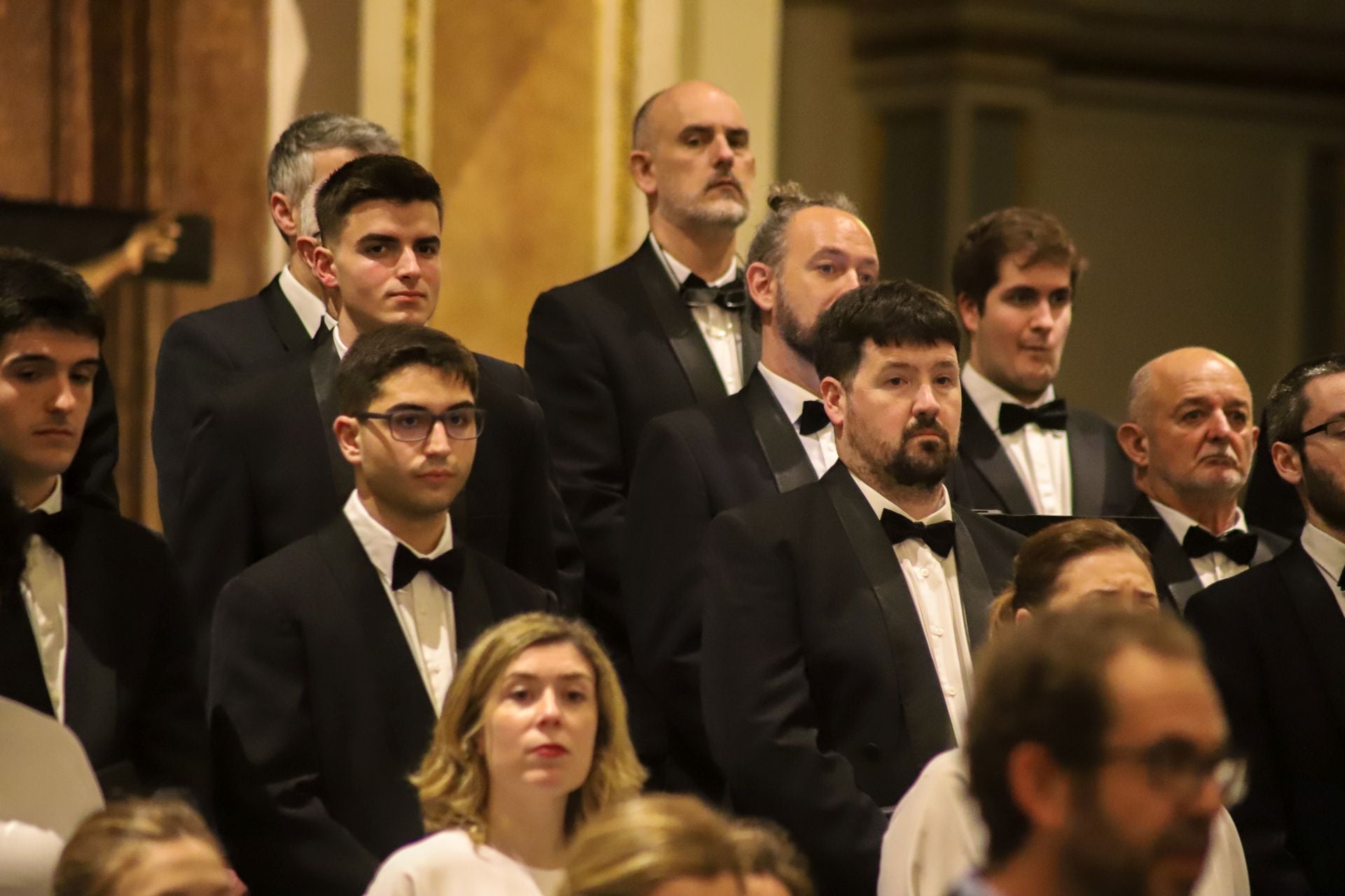 FOTOS | El Orfeón Donostiarra y Plácido Domingo cantan a Valencia