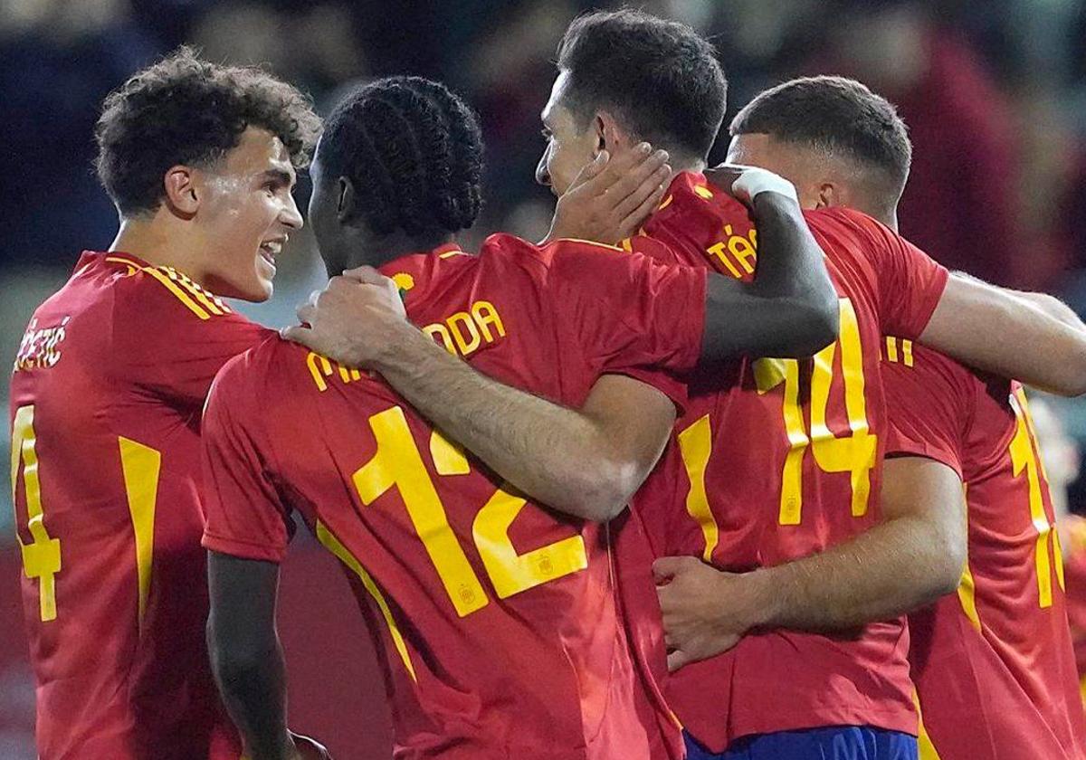 César Tárrega, celebrando su gol con la sub-21.