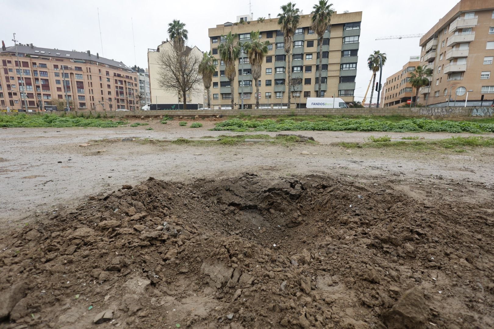 FOTOS | Así ha quedado la zona de la explosión del megapetardo casero en Valencia