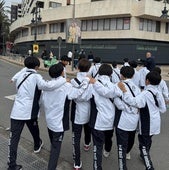 La selección del Seal Sail nipón en su visita a Valencia.