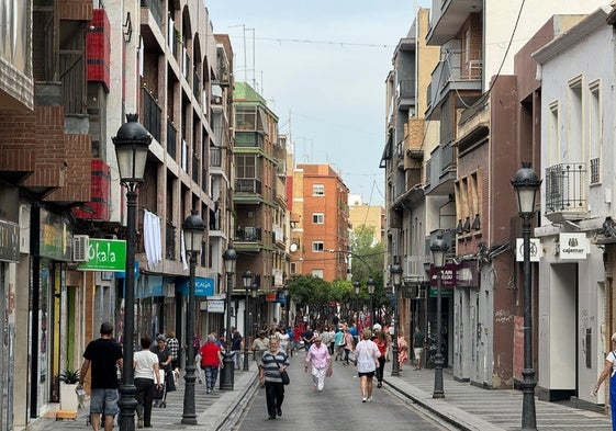 Calle Mayor de Paterna.